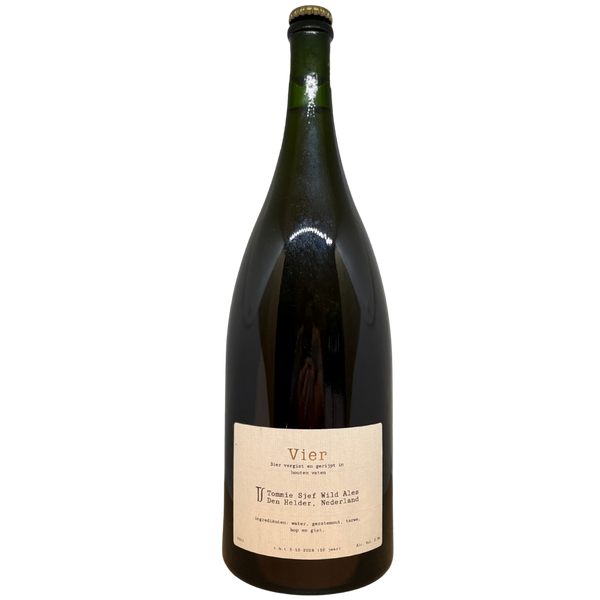 Tommie Sjef - Vier - Magnum (2018) – barrel aged wild ale van Tommie Sjef, fles 150 cl